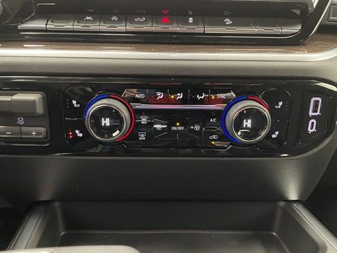 New 2026 Chevrolet Silverado 1500 RST w/ All Star Edition Plus AWD/4WD image 7