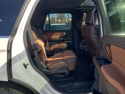 New 2025 Ford Expedition King Ranch AWD/4WD image 16