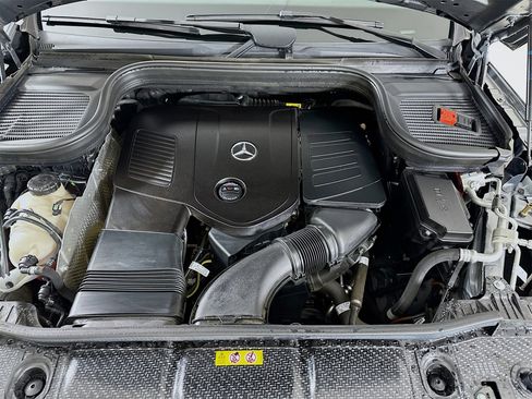 Certified 2025 Mercedes-Benz GLE 350 4MATIC image 32