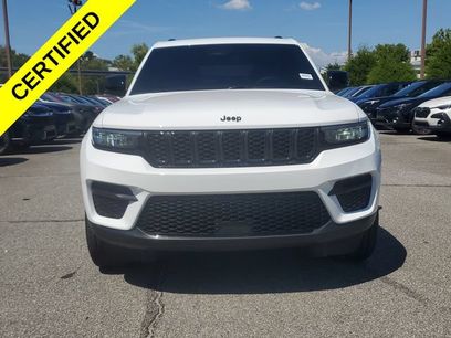 Used 2024 Jeep Grand Cherokee Altitude
