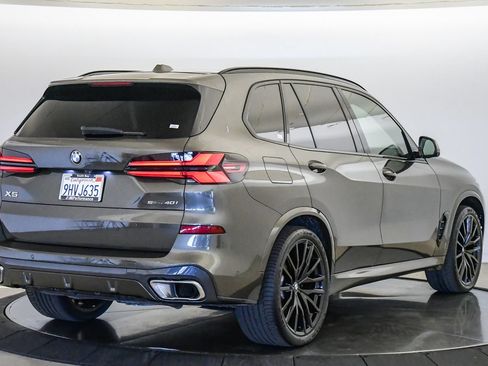 Certified 2024 BMW X5 sDrive40i w/ M Sport Package RWD image 5