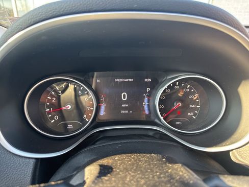 Used 2017 Jeep Compass Latitude w/ Popular Equipment Group image 6