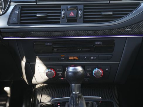 Used 2017 Audi RS 7 Prestige image 57