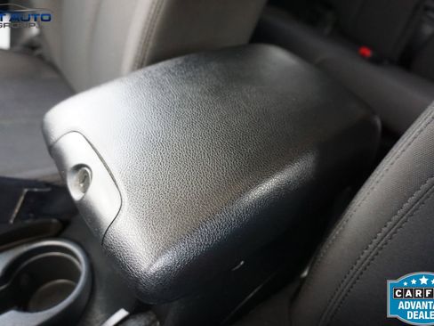 Used 2017 Jeep Wrangler Unlimited Sport w/ Quick Order Package 24S image 32