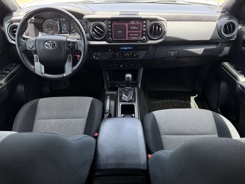 Used 2021 Toyota Tacoma TRD Sport w/ Technology Package RWD image 11