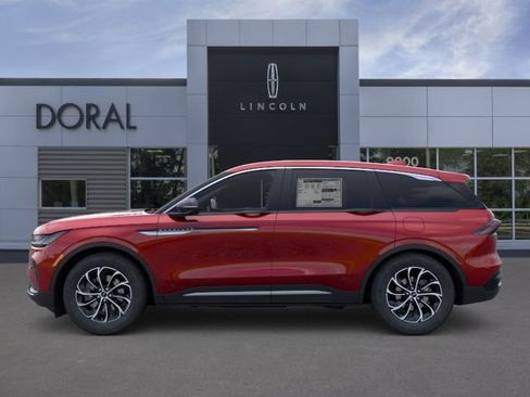 New 2026 Lincoln Nautilus Premier AWD/4WD image 3