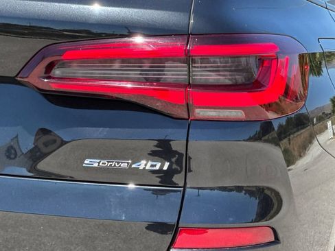 Used 2022 BMW X5 sDrive40i w/ M Sport Package RWD image 33