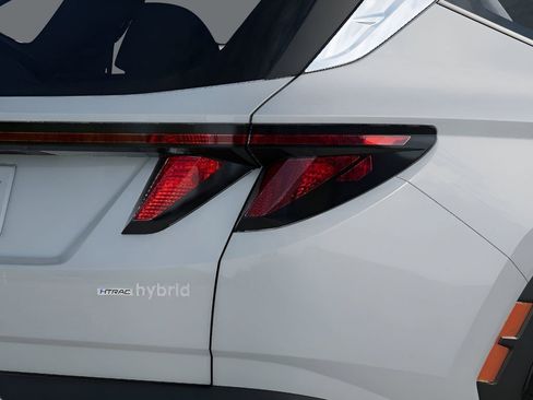 New 2026 Hyundai Tucson Blue SE AWD/4WD image 18
