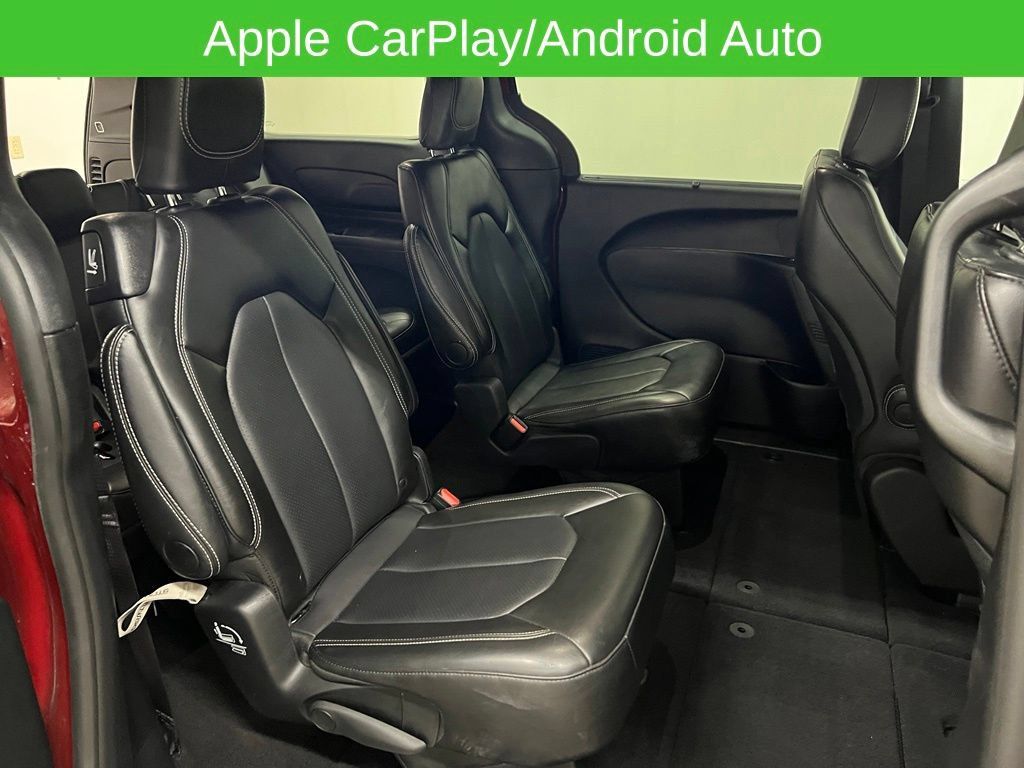 Used 2025 Chrysler Pacifica Select FWD image 40