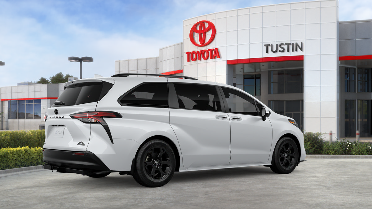 New 2026 Toyota Sienna XLE Woodland Edition AWD/4WD image 12