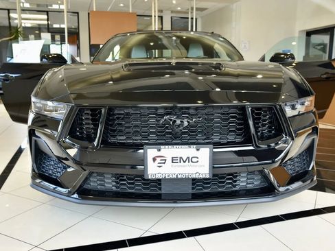 Used 2024 Ford Mustang GT Premium RWD image 2