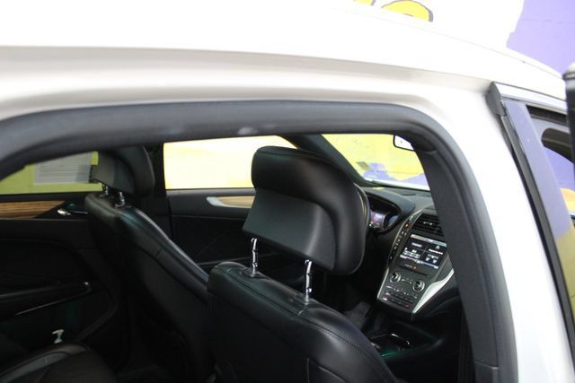 Used 2015 Lincoln MKC AWD w/ Equipment Group 101A Select image 10