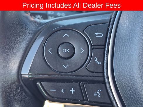 Used 2020 Toyota Camry SE FWD image 13