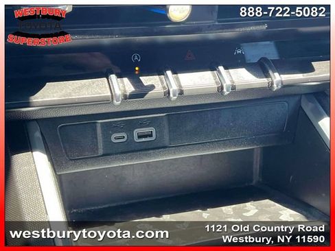Used 2024 Chevrolet Colorado Trail Boss w/ Advanced Trailering Package AWD/4WD image 32