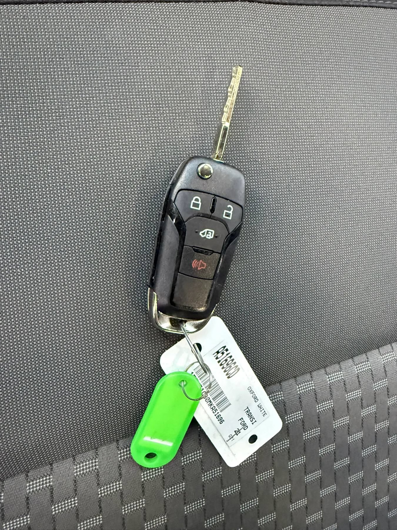 Used 2021 Ford Transit 150 Medium Roof RWD image 33