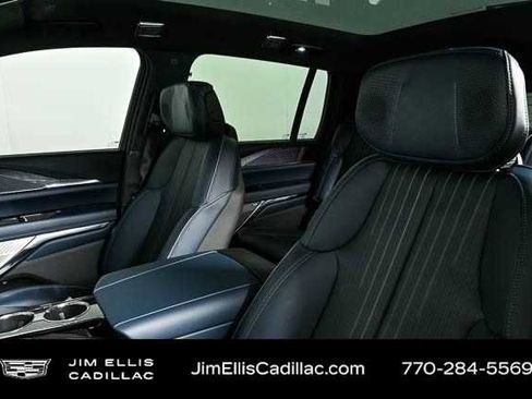 New 2025 Cadillac Escalade IQ Luxury 2 image 8
