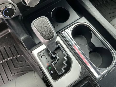 Used 2019 Toyota Tundra SR5 image 31