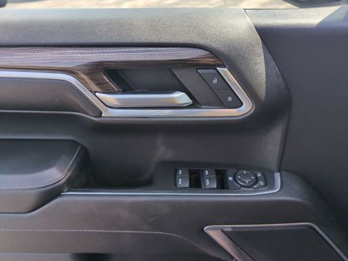 Used 2023 Chevrolet Silverado 1500 LT AWD/4WD image 22