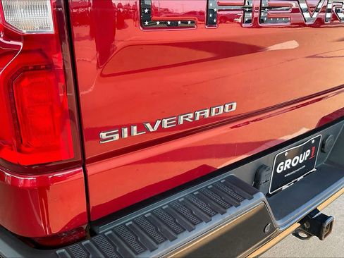 Used 2021 Chevrolet Silverado 1500 LT Trail Boss w/ Convenience Package II AWD/4WD image 30