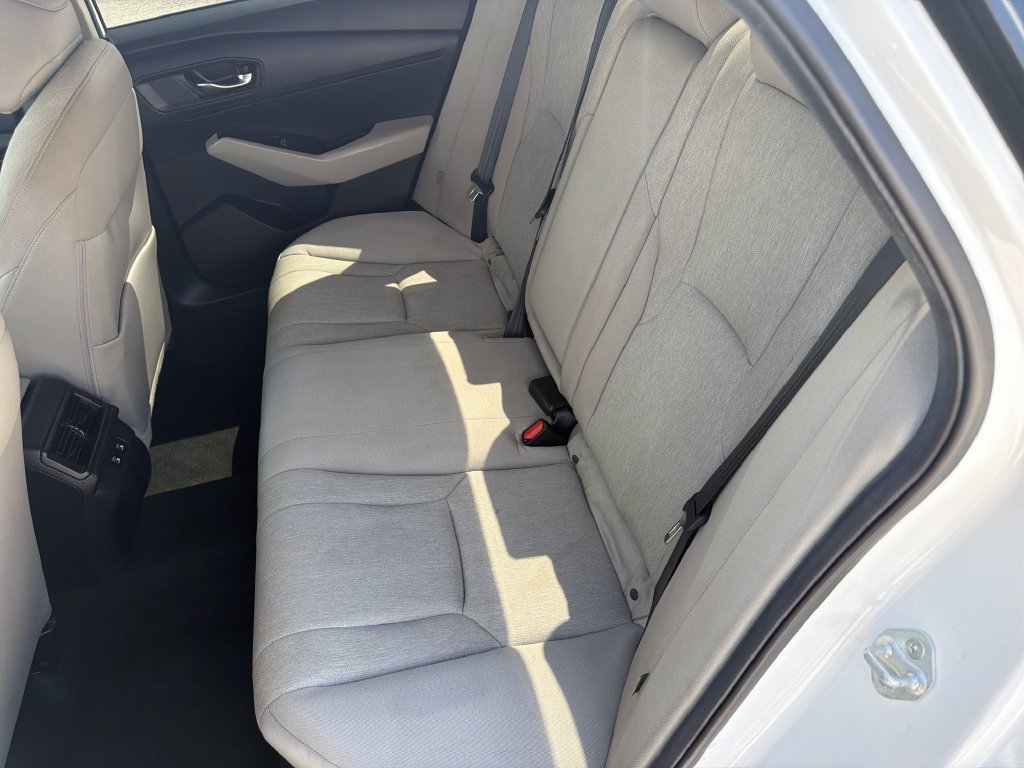 Used 2025 Honda Accord SE image 13