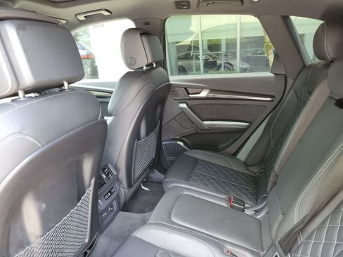 Used 2023 Audi SQ5 Premium Plus w/ Premium Plus Package AWD/4WD image 20