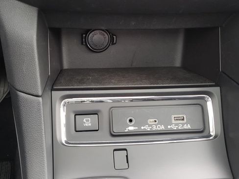 Used 2026 Subaru Ascent Limited AWD/4WD image 27