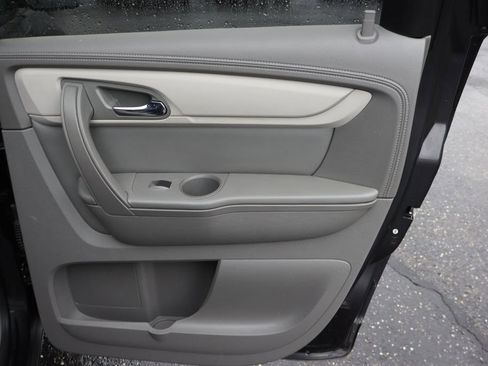 Used 2015 Chevrolet Traverse LS FWD image 27