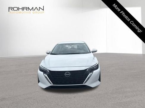 Used 2024 Nissan Sentra S FWD image 3