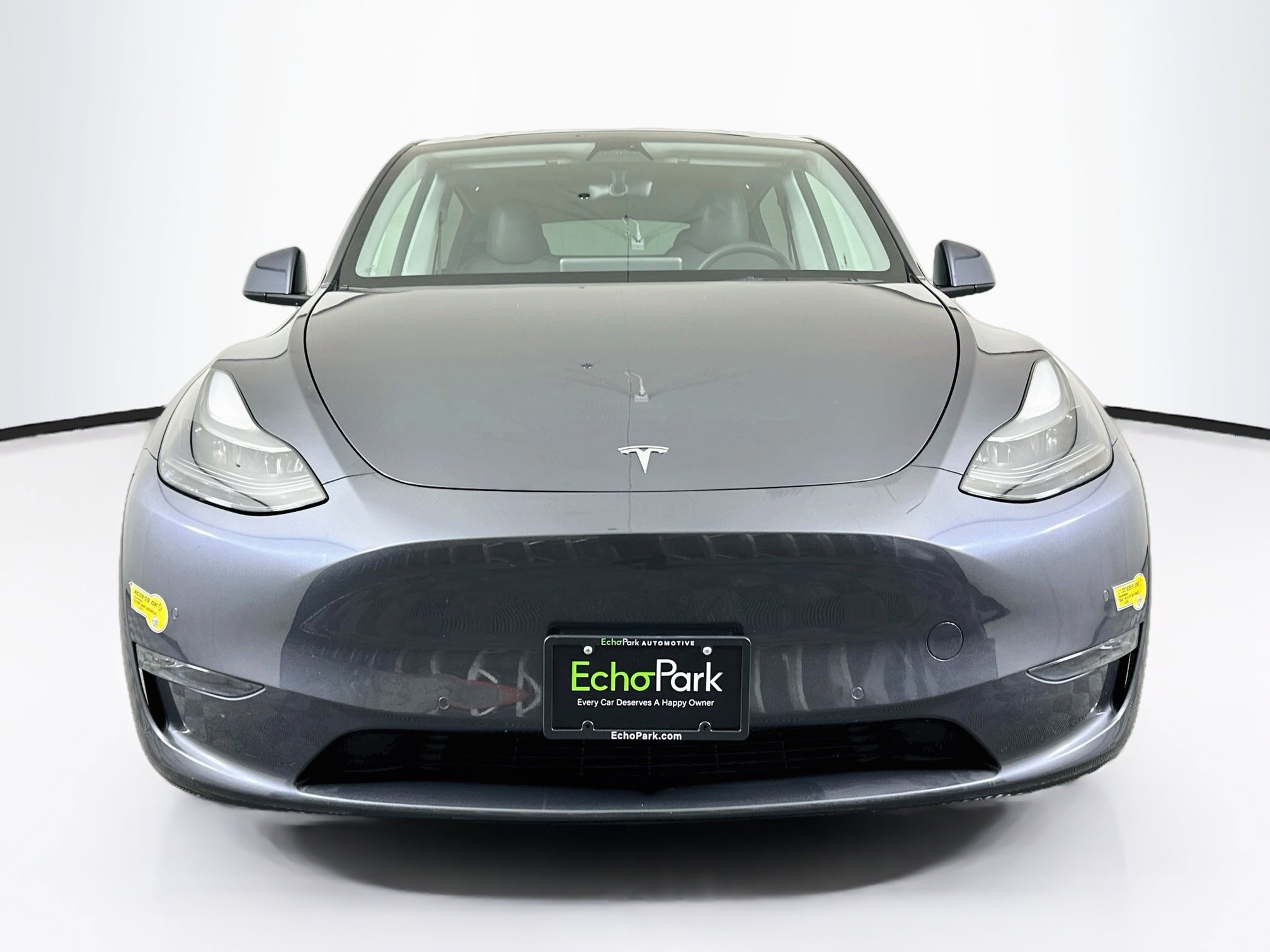 Used 2022 Tesla Model Y Long Range AWD/4WD image 2