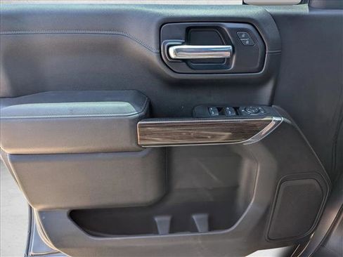 Used 2021 Chevrolet Silverado 1500 RST AWD/4WD image 10
