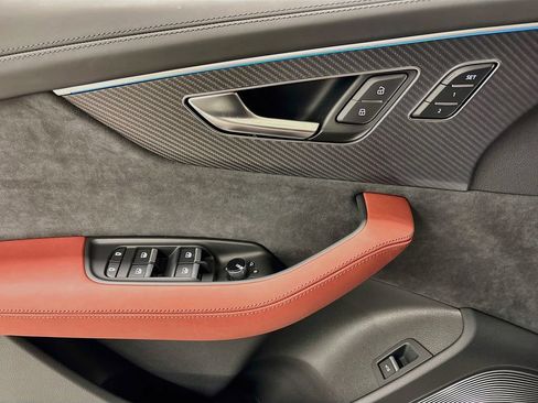 New 2026 Audi SQ7 Prestige AWD/4WD image 22