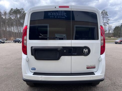 Used 2019 RAM ProMaster City Tradesman SLT image 5