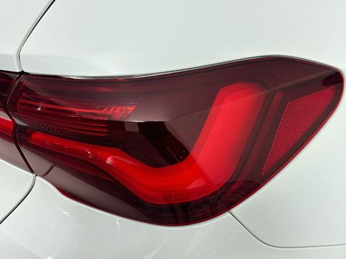 Used 2022 BMW X2 sDrive28i w/ Convenience Package FWD image 32