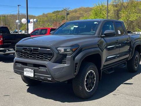 New 2026 Toyota Tacoma TRD Off-Road AWD/4WD image 3