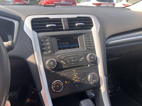 Used 2016 Ford Fusion S FWD image 14