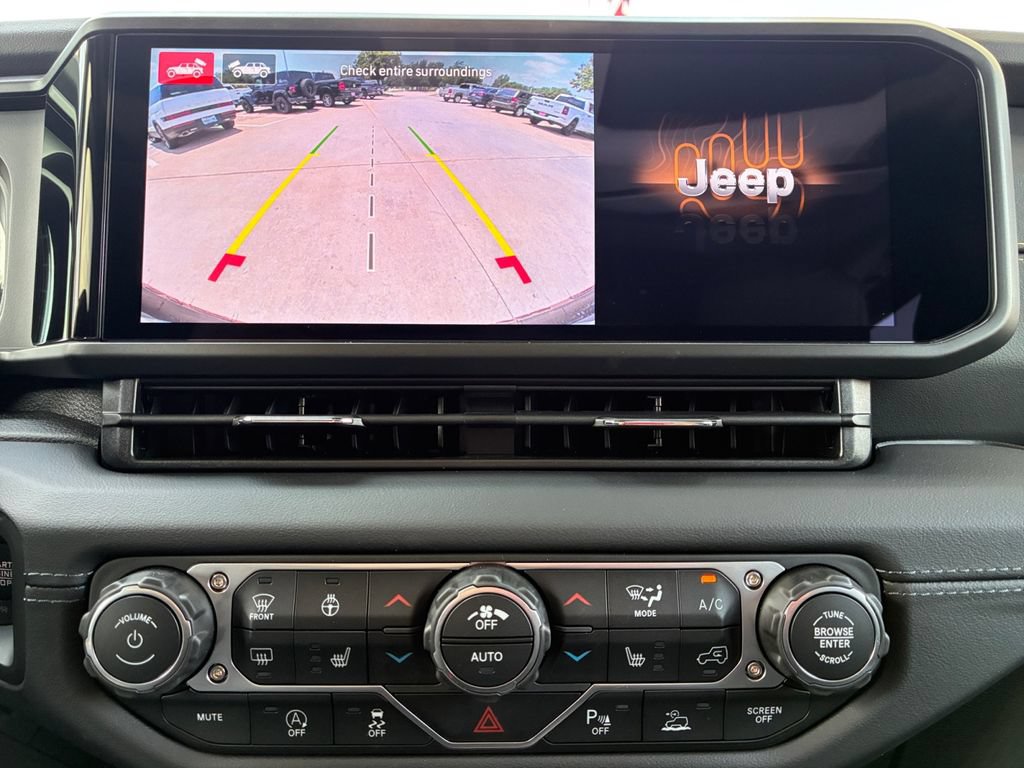New 2026 Jeep Wrangler Unlimited Sahara AWD/4WD image 9