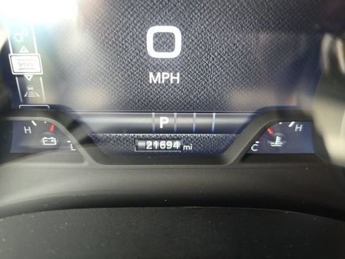 Used 2025 RAM 1500 Big Horn AWD/4WD image 13