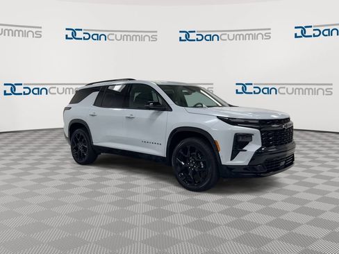 New 2026 Chevrolet Traverse RS w/ LPO, Floor Liner Package AWD/4WD image 2