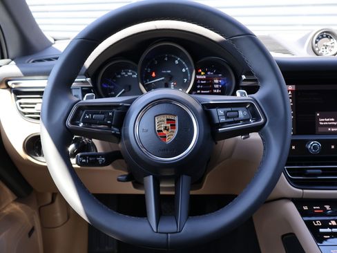 New 2026 Porsche Macan AWD/4WD image 15