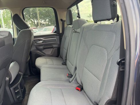 Used 2020 RAM 1500 Big Horn AWD/4WD image 9