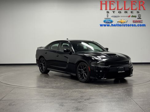 Used 2021 Dodge Charger R/T w/ Plus Group image 1