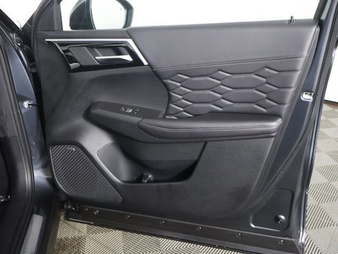 New 2026 Mitsubishi Outlander SEL image 30