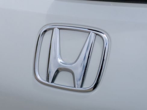 Used 2024 Honda HR-V LX image 25