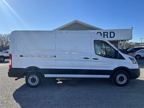 New 2025 Ford Transit 250 148 Medium Roof image 2