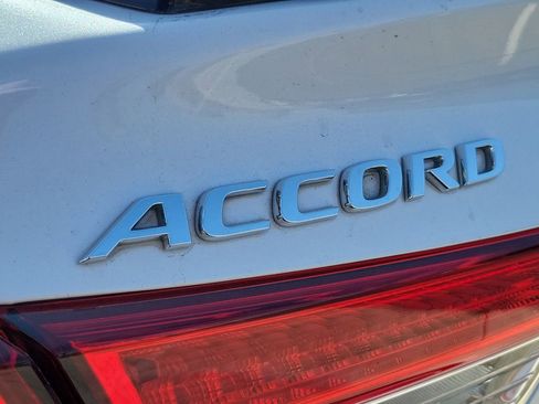Used 2022 Honda Accord Sport image 8