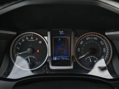 Used 2021 Toyota Tacoma SR5 image 38