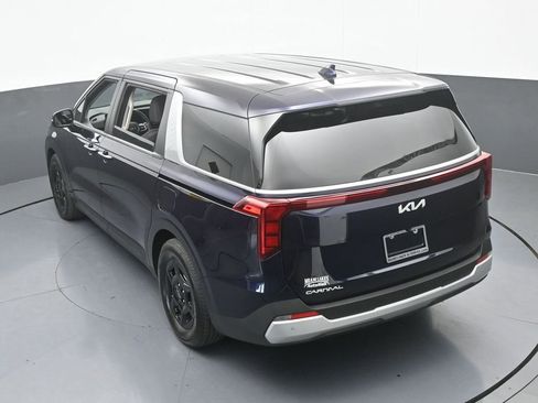 Used 2025 Kia Carnival image 53