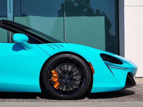 New 2026 McLaren Artura Spider image 7