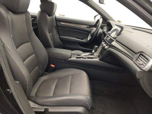 Used 2020 Honda Accord Sport image 21