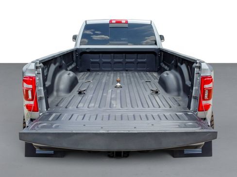Used 2022 RAM 3500 Laramie AWD/4WD image 60